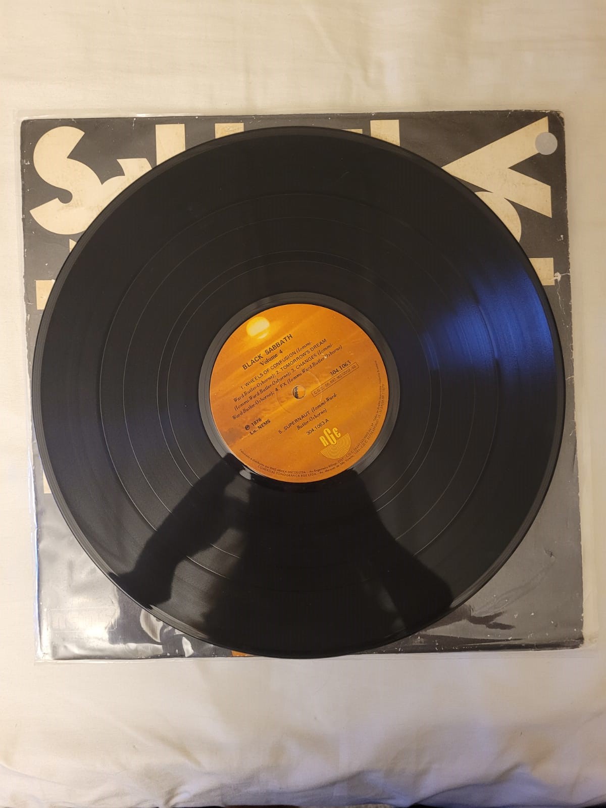 Black Sabbath - Vol. 4 - Thumbnail 3